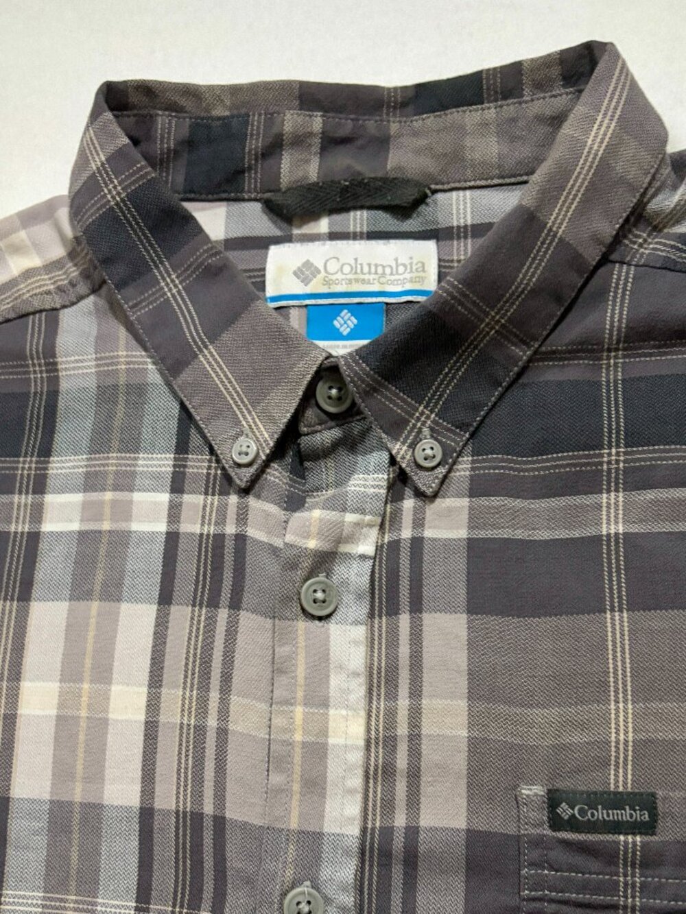 Columbia Plaid Button Down Shirt Men’s XL Gray Stretch Cotton Long Sleeve EUC